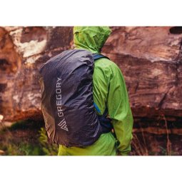 Der Gregory Citro 24 Tagesrucksack bringt seine Regenhülle bereits mit