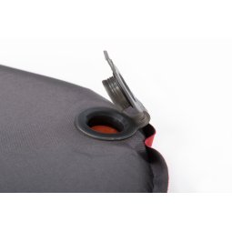 Exped Sim Comfort Duo 7.5 Isomatte Detailansicht geöffnetes Flachventil