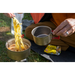 Evernew Ti Solo Cup Titantasse 400FD als kleine Schüssel genutzt