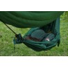 Ticket To The Moon Mini Hammock Set unter einer Hängematte für Equipment aufgehängt