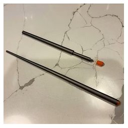 Toaks Titanium Collapsible Chopsticks können ineinander gesteckt werden