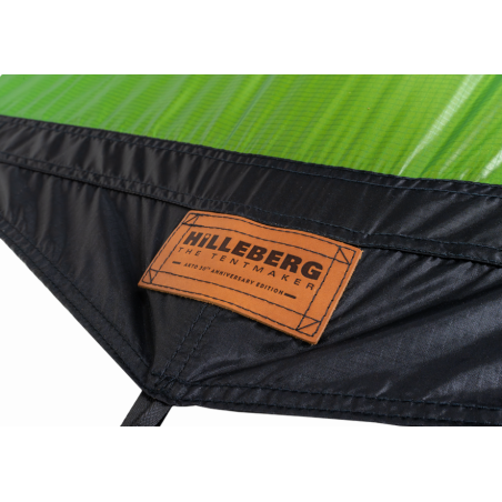 Detailansicht Lederpatch am Hilleberg Akto Zelt in der 30 Jahre Anniversary Edition