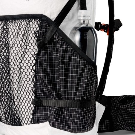 Hyperlite Mountain Gear Junction 40 Ultraleichtrucksack mit tiefen Seitentaschen für Trinkflaschen