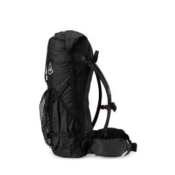 Hyperlite Mountain Gear Junction 55 ultraleichter Wanderrucksack Black linke Seitenansicht