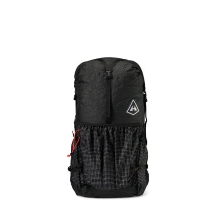 Hyperlite Mountain Gear Southwest 40 Ultraleichtrucksack Frontansicht in Schwarz