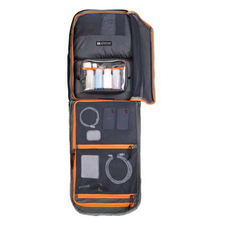 Gossamer Gear Aero Jet Reiserucksack beispielhaft mit Packing Cubes befüllt (nicht enthalten)