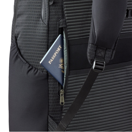 Gossamer Gear Aero Jet Reiserucksack mit separatem Fach für Reisedokumente