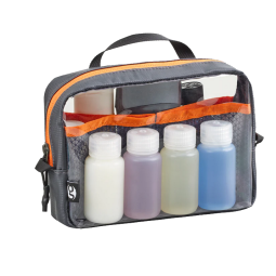 Gossamer Gear Clear Cube als Kulturbeutel mit Pflegeprodukten genutzt