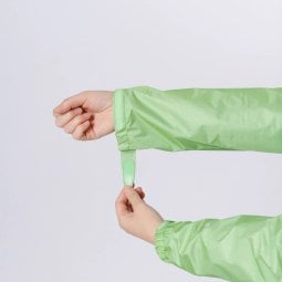 Montbell Versalite Jacket Damen Hardshell mit verstellbarem Ärmelbündchen
