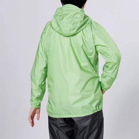 Montbell Versalite Jacket Damen von einem 167 cm großen Model in Größe M getragen Rückansicht