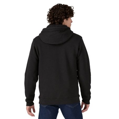 Patagonia P-6 Logo Uprisal Hoody Black Rückansicht 185 cm großes Model und Größe M