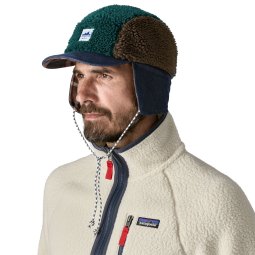 Patagonia Range Earflap Cap in Cascade Green mit heruntergeklapptem Ohrschutz