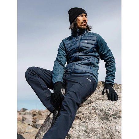 Halti Finholma X-Stretch Pants Trekkinghose im Einsatz