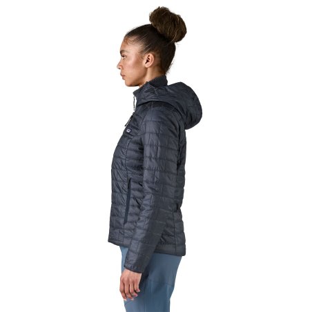 Seitenansicht Patagonia Nano Puff Hoodie Damen Smolder Blue Puffy