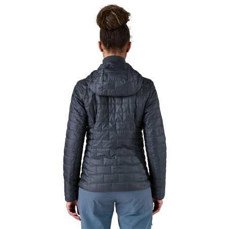 Patagonia Nano Puff Hoodie Damen Smolder Blue Rückseite der Isolationsjacke für Damen
