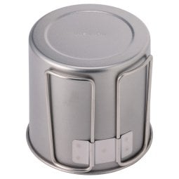 Soto Titanium Mug 600 mit Klappgriffen Bodenansicht