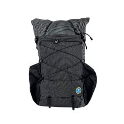 Symbiosis Gear The Aspen UL Rucksack Damen in der frontalen Ansicht