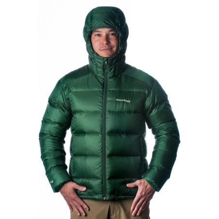 Montbell Alpine Light Down Parka in der Frontansicht
