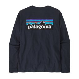 Patagonia Long-Sleeved P-6 Logo Responsibili-Tee New Navy mit großem Logo auf der Rückseite