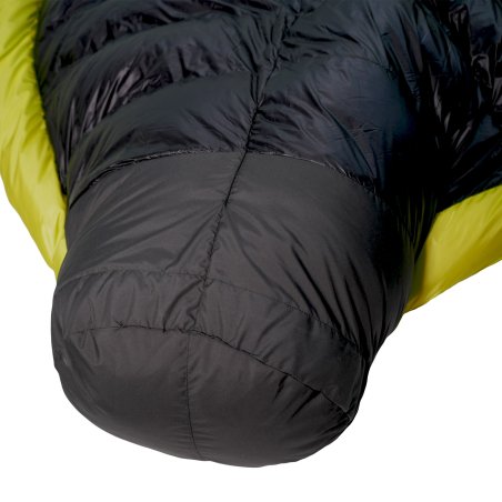 Fußbox im Western Mountaineering Puma StormShield Schlafsack ist innen verstärkt gegen Verschleiß