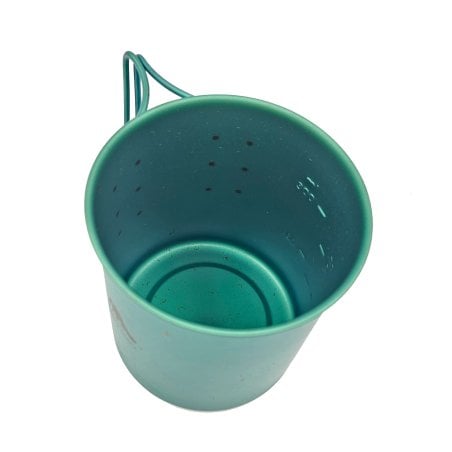 Blick in die Toaks Light Titanium 450ml Cup Anodisiert Farbe Grün hinein