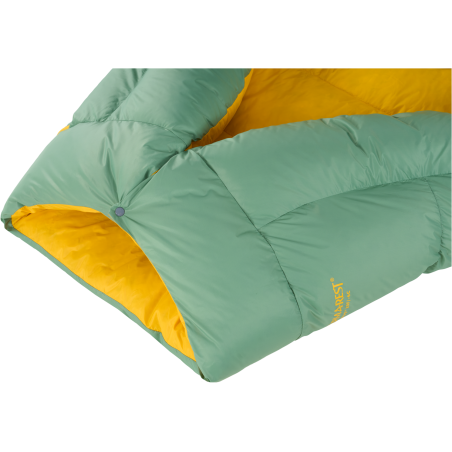 Druckknopf am Therm-a-Rest Corus 20 Quilt gegen Kältebrücken