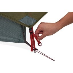 MSR Hubba Hubba LT 2P Zelt mit Metallhaken für eine einfache und langlebige Befestigung