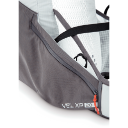 Rab Veil XP 20 wasserdichter Rucksack mit Reißverschlusstasche am Hüftgurtansatz an einer Seite
