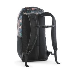 Rückseite des Patagonia Black Hole Pack 25L Tagesrucksacks Kalaido Black
