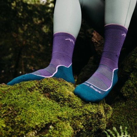 Darn Tough Light Hiker Micro Crew Socke Damen Wandersocken mit Merinowolle 1967-GRAPE