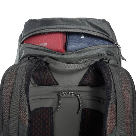 Deckelfach Tatonka Norix 34 Rucksack Reißverschluss hinten geöffnet