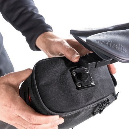 Tatonka Bike Saddle Bag M Fahrradtasche mit FIDLOCK Schnellverschluss