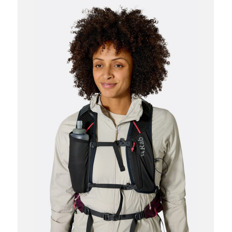 Rab Nitron 18 Tagesrucksack mit doppeltem Brustgurt, breiten Schultergurten und Taschen vorne
