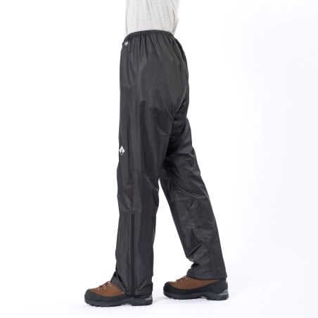Montbell DRYTEC U.L. Rain Pants Herren Regenhose von der Seite gezeigt