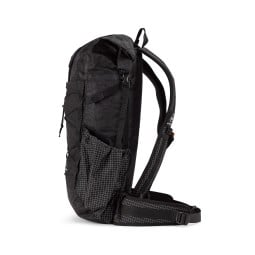 Hyperlite Mountain Gear Elevate 22 Daypack Black Seitenansicht