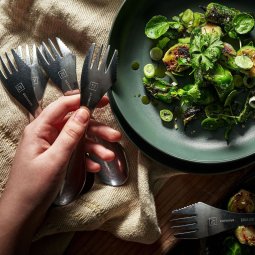 Light My Fire Swedish Spork Stainless 2er Pack im Einsatz