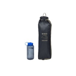 Packmaß Nemo Dragonfly OSMO 3P Zelt im Größenverleich mit Trinkflasche