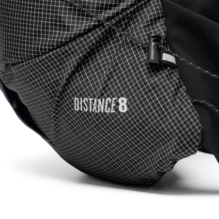 Black Diamond Distance 8 Backpack mit Aufdruck des Produktnamens