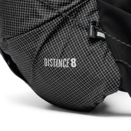 Black Diamond Distance 8 Backpack mit Aufdruck des Produktnamens