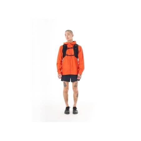 Black Diamond Distance 15 Backpack Vorderansicht mit breiten Schulterträgern
