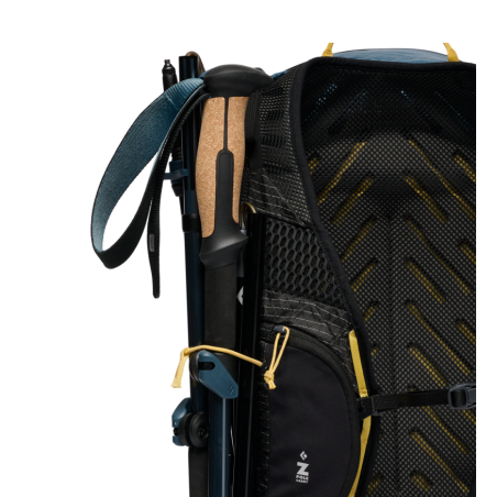 Black Diamond Pursuit 25 Tagesrucksack mit Stockhalterung