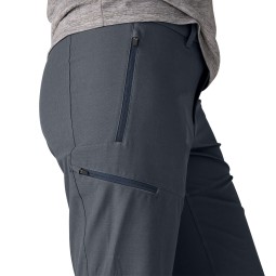 Patagonia Terravia Trail Pants Damen mit mehreren Reißverschlusstaschen, die nicht auftragen