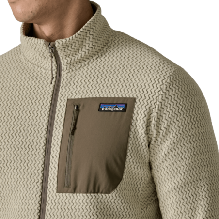Patagonia R1 Air Jacket in Pelican mit farblich abgesetzter Brusttasche