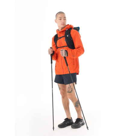 Black Diamond Distance Carbon FKT Trekkingstöcke im Einsatz