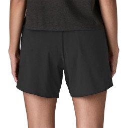 Patagonia Multi Trails Shorts Damen Rückseite, kurze Hose mit versteckter Innenshorts