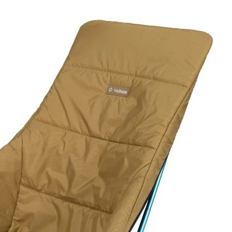 Helinox High Back Seat Warmer Modell Sunset und Beach Chair Seite mit Farbe Tan