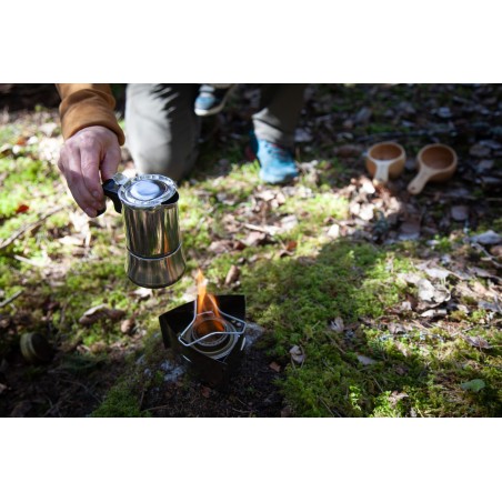 Trangia Pan Stand Triangle im Einsatz mit Espressokocher