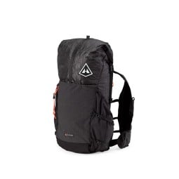 Hyperlite Mountain Gear Aero 28 Black Frontansicht