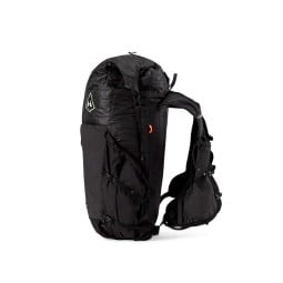 Hyperlite Mountain Gear Aero 28 linke Seite in Farbe black