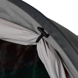 Outdoor Research Helium UL Bivy mit Befestigung für die Kopf-Abdeckung